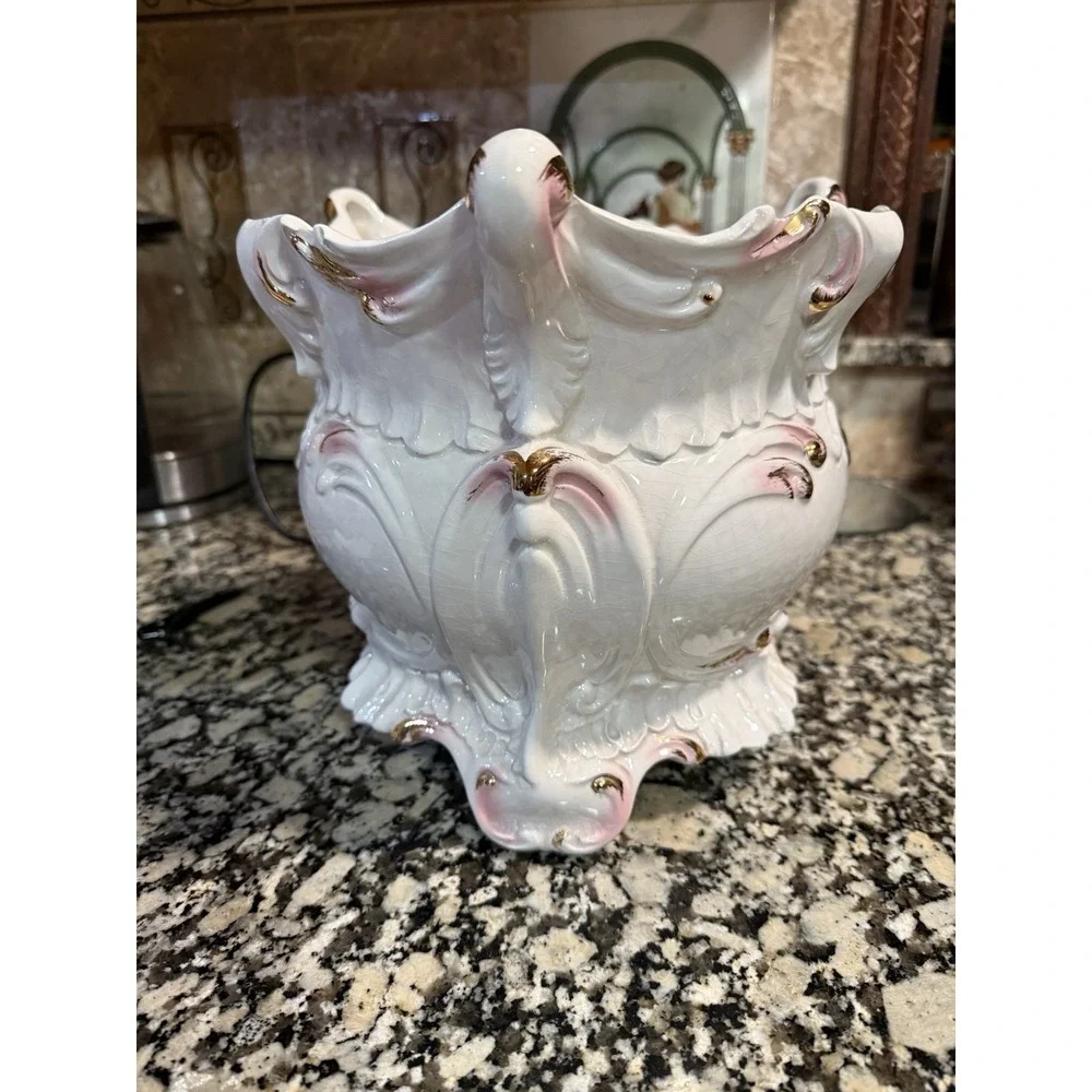 Capodimonte Porcelain XL Made In‎ Italy  Centerpiece Vase